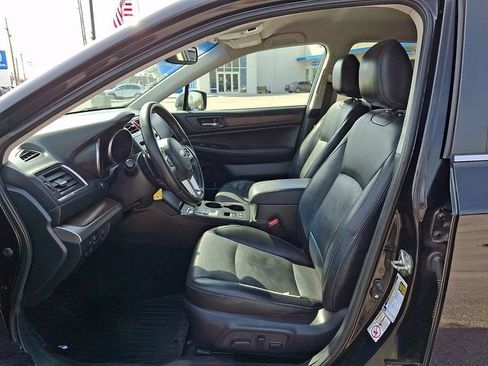 Used 2015 Subaru Outback 2.5i Limited image 16