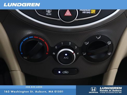Used 2012 Hyundai Accent GLS w/ Comfort Pkg 2 FWD image 22