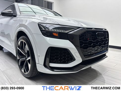 Used 2020 Audi RS Q8 w/ Carbon Optic Package image 2