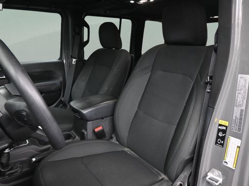 Used 2022 Jeep Wrangler Unlimited Sport AWD/4WD image 33
