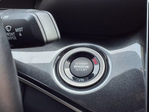 Used 2021 Jeep Grand Cherokee L Laredo AWD/4WD image 14