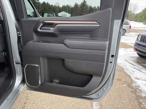 Used 2025 Chevrolet Silverado 1500 LT w/ All Star Edition Plus image 31