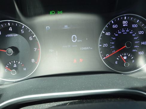 Used 2023 Kia Forte LXS w/ LXS Technology Package image 26