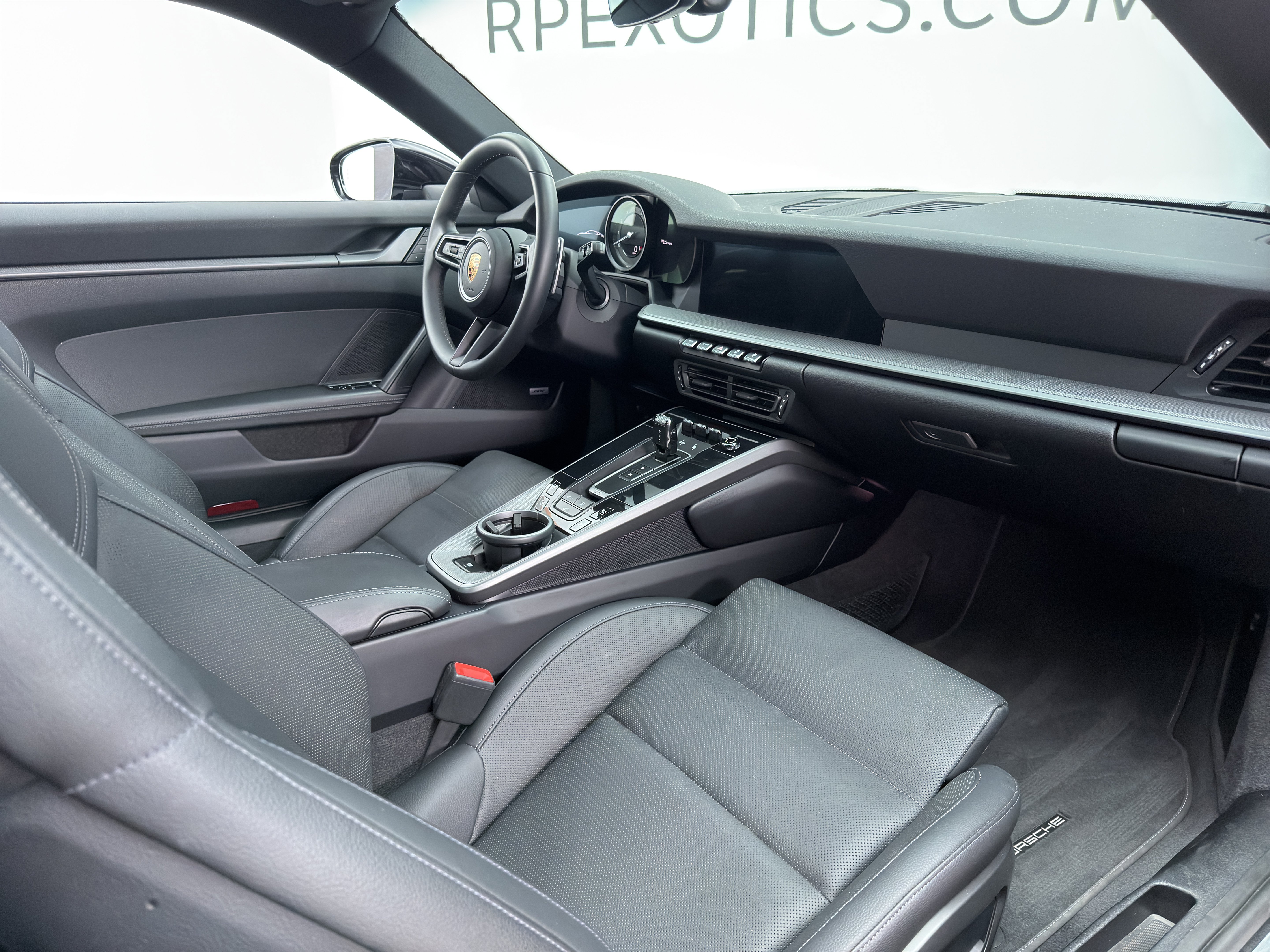 Used 2022 Porsche 911 Carrera image 18