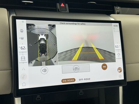 Certified 2025 Land Rover Discovery Sport S image 24