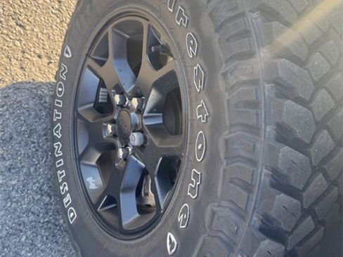 Certified 2022 Jeep Wrangler Willys image 12