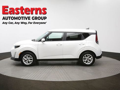 Used 2025 Kia Soul LX w/ LX Technology Package image 58