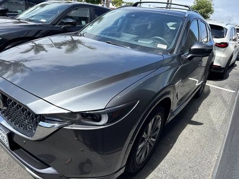 Used 2025 MAZDA CX-5 Signature AWD/4WD image 2