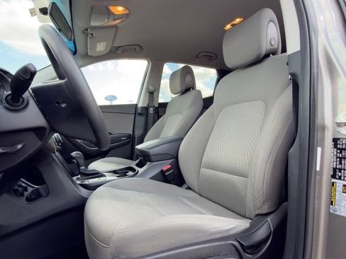 Used 2018 Hyundai Santa Fe Sport FWD image 6