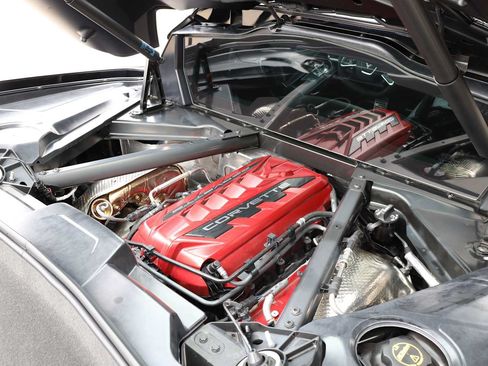 Used 2024 Chevrolet Corvette Stingray Preferred Cpe w/ Z51 Performance Package RWD image 52