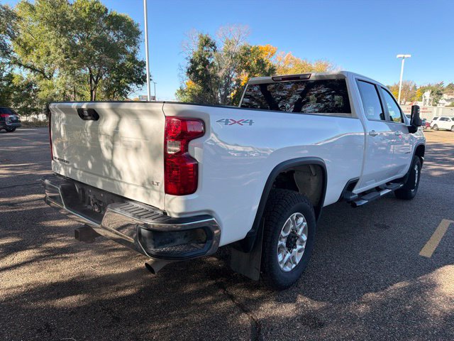 Used 2026 Chevrolet Silverado 3500 LT AWD/4WD image 8