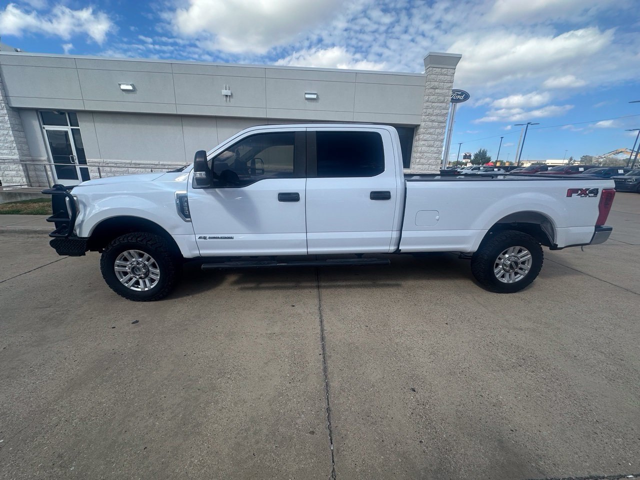 Used 2018 Ford F250 XL w/ Power Equipment Group AWD/4WD image 6