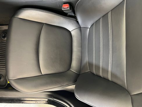 Used 2023 Toyota RAV4 XLE Premium image 25