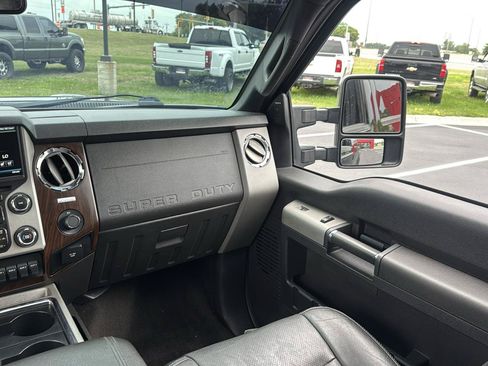 Used 2016 Ford F350 Lariat w/ Lariat Ultimate Package AWD/4WD image 23