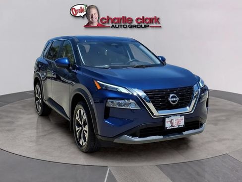 Used 2023 Nissan Rogue SV FWD image 7