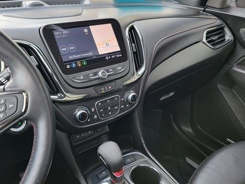 Used 2022 Chevrolet Equinox RS w/ RS Leather Package image 27