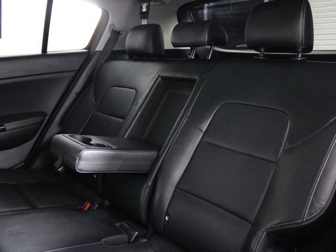 Used 2017 Kia Sportage SX image 19