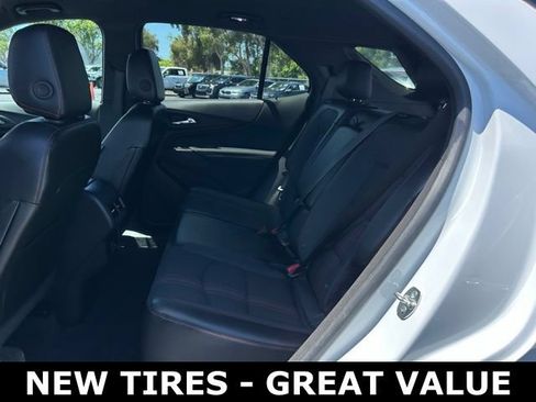Used 2024 Chevrolet Equinox RS FWD image 15