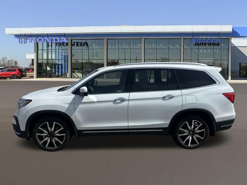 Used 2022 Honda Pilot Elite image 2