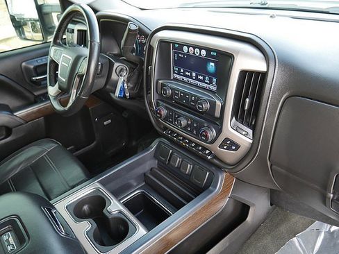Used 2017 GMC Sierra 3500 Denali w/ Duramax Plus Package image 54