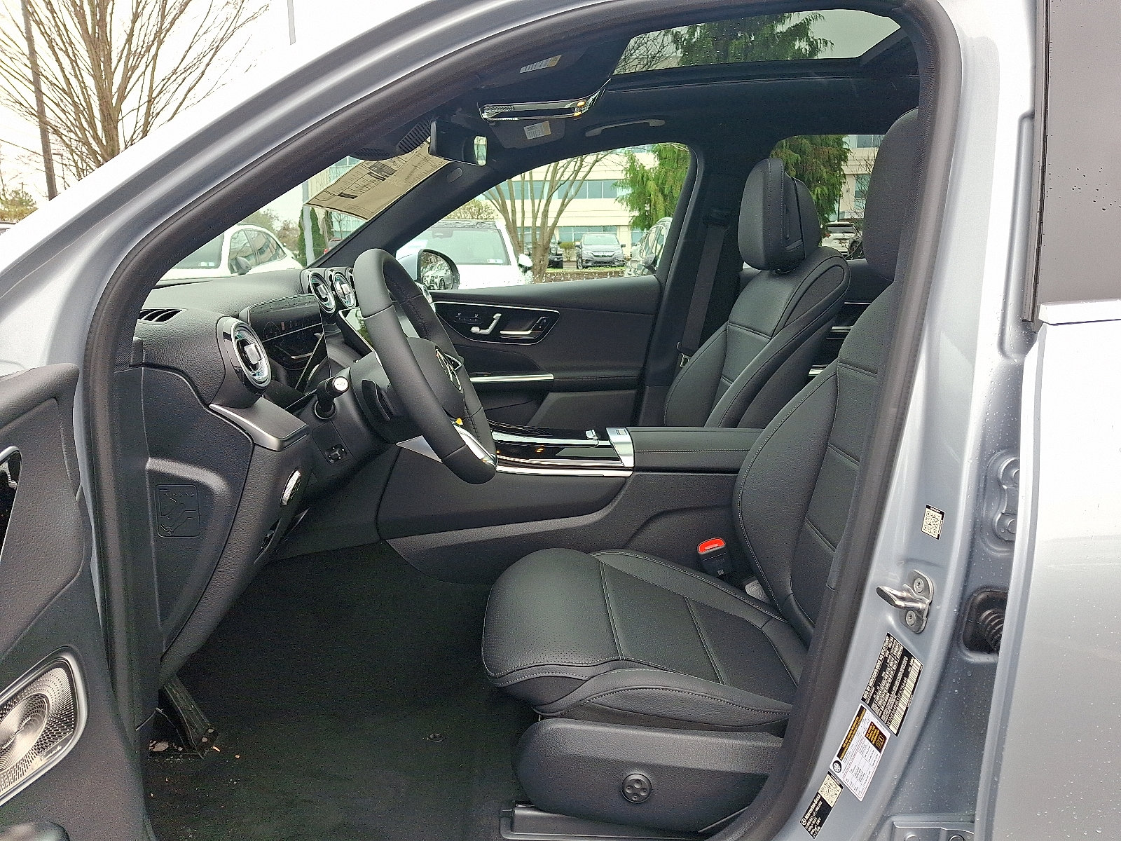 New 2026 Mercedes-Benz GLC 300 4MATIC image 11