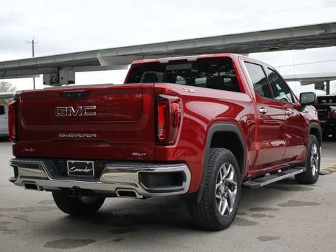 Used 2024 GMC Sierra 1500 SLT image 6