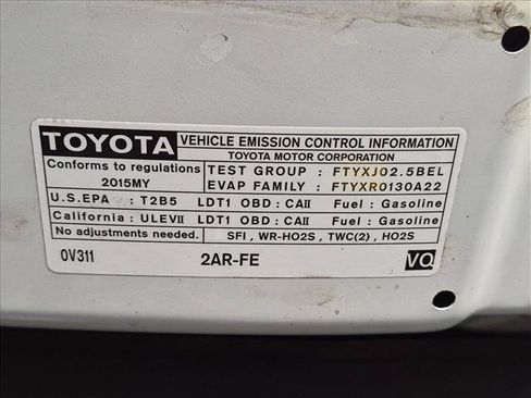Used 2015 Toyota RAV4 Limited w/ Technology Package FWD image 15