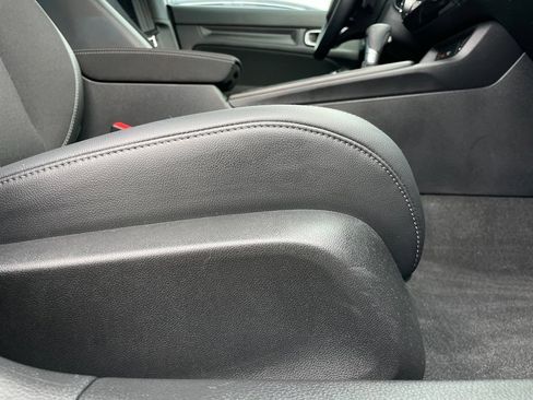 Used 2024 Honda Civic Sport image 30