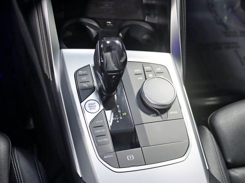 Used 2021 BMW 440i xDrive Coupe w/ Premium Package image 29