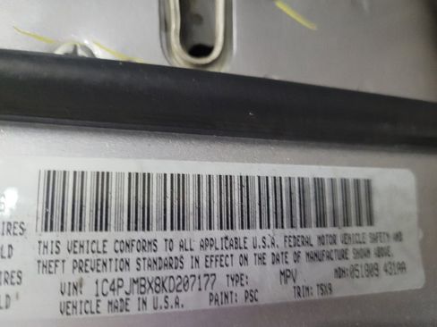 Used 2019 Jeep Cherokee Trailhawk w/ Comfort/Convenience Group image 33