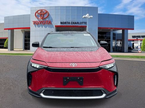 Used 2023 Toyota bZ4X AWD w/ Weather Package image 3