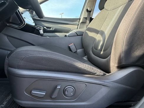 Certified 2024 Hyundai Tucson SEL FWD image 10
