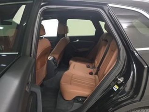 Used 2023 Audi Q5 2.0T Premium Plus w/ Premium Plus Package AWD/4WD image 8