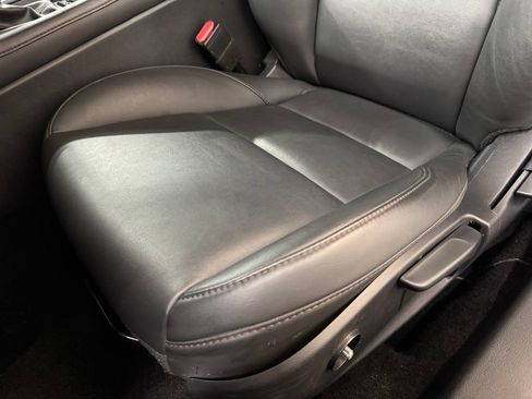 Used 2024 MAZDA MAZDA3 s FWD image 16
