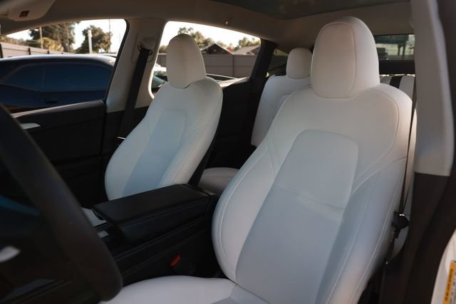 Used 2023 Tesla Model Y Long Range AWD/4WD image 10