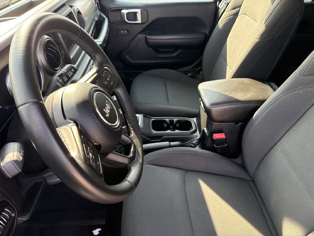 Used 2020 Jeep Wrangler Unlimited Sport AWD/4WD image 19