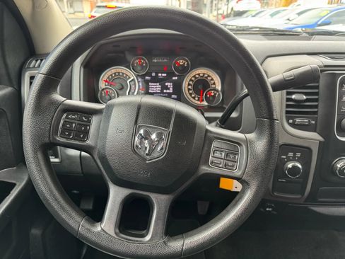 Used 2013 RAM 1500 Express image 31