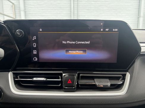 Used 2025 Chevrolet TrailBlazer LT image 21