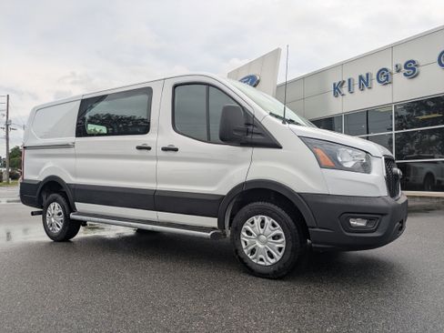 Used 2025 Ford Transit 250 Low Roof w/ Exterior Upgrade Package RWD image 2