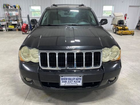 Used 2010 Jeep Grand Cherokee Limited w/ Trailer Tow Group IV AWD/4WD image 2
