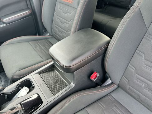 Used 2025 Nissan Frontier PRO-4X w/ Pro Convenience Package image 20