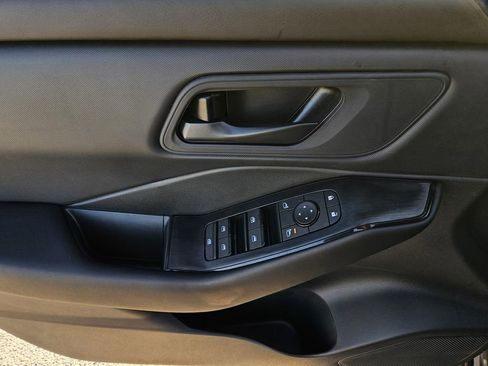 New 2026 Nissan Rogue S image 11