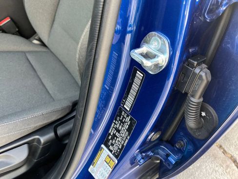 Used 2025 Kia K4 LXS image 28