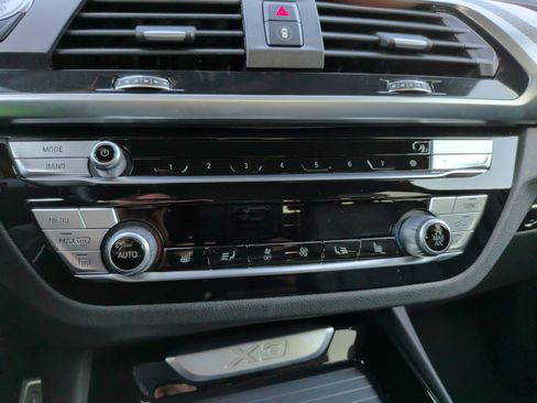 Used 2021 BMW X3 xDrive30i w/ M Sport Package image 17