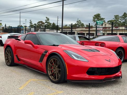 Used 2016 Chevrolet Corvette Z06 w/ 3LZ Preferred Equipment Group image 7