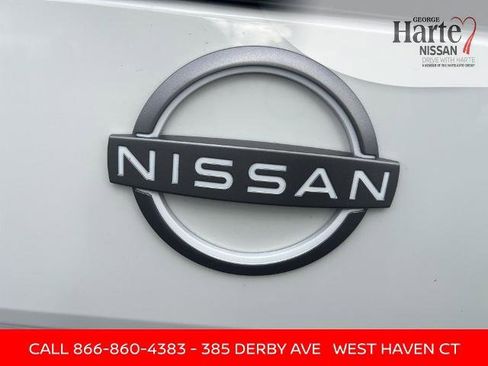 Certified 2025 Nissan Frontier SV image 25