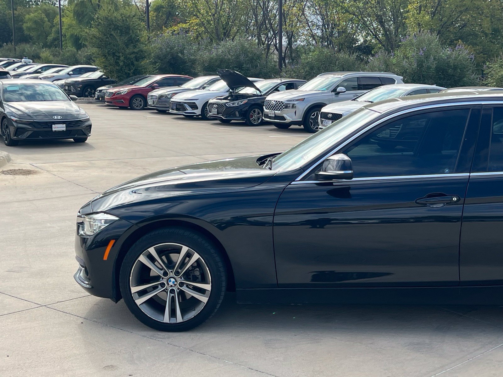Used 2018 BMW 330i xDrive Sedan w/ Premium Package AWD/4WD image 7