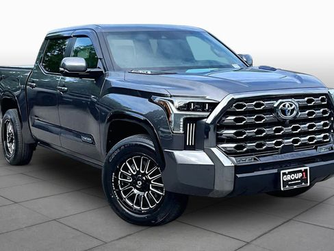 Used 2024 Toyota Tundra Platinum AWD/4WD image 3