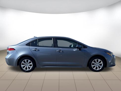 Used 2024 Toyota Corolla LE FWD image 8