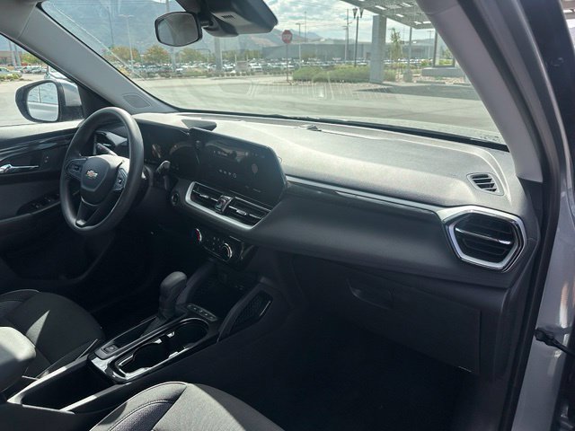 Certified 2026 Chevrolet TrailBlazer LT AWD/4WD image 33
